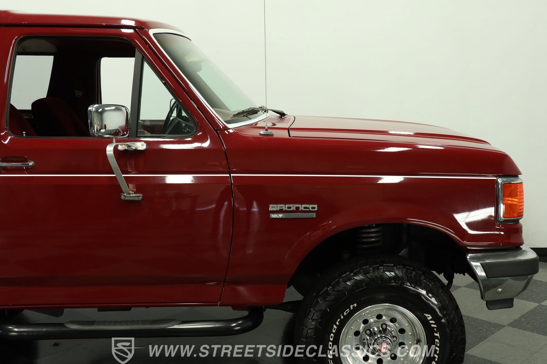 Used 1990 Ford Bronco AWD/4WD image 29