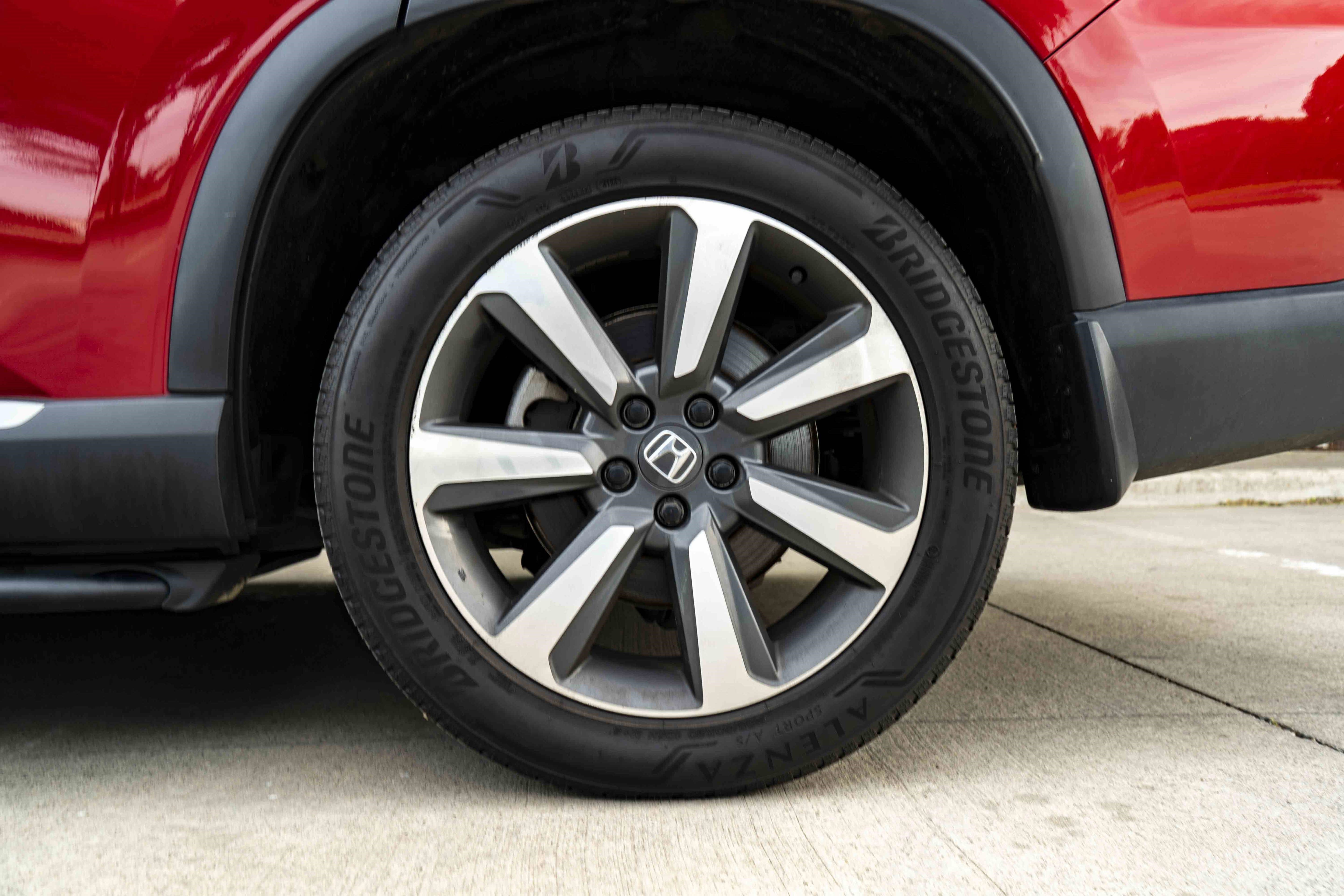 Used 2024 Honda Pilot Elite image 15