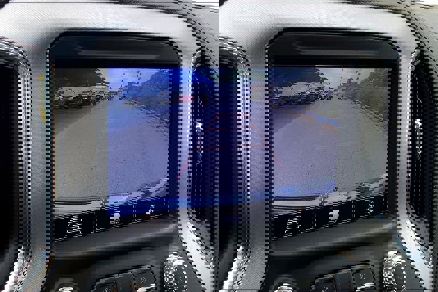 Used 2020 GMC Sierra 1500 SLT image 26