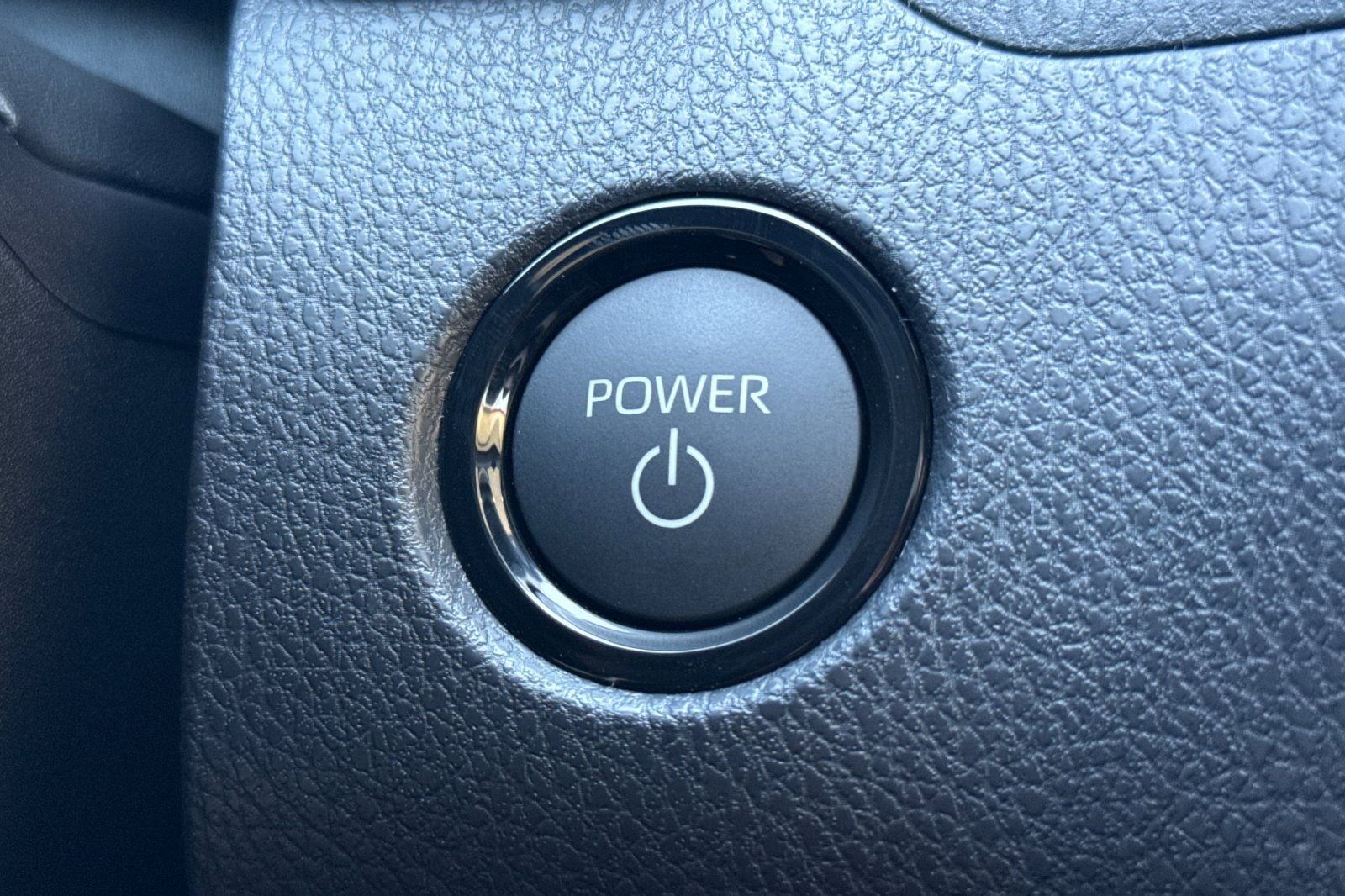 New 2025 Toyota Camry SE w/ Convenience Package image 24