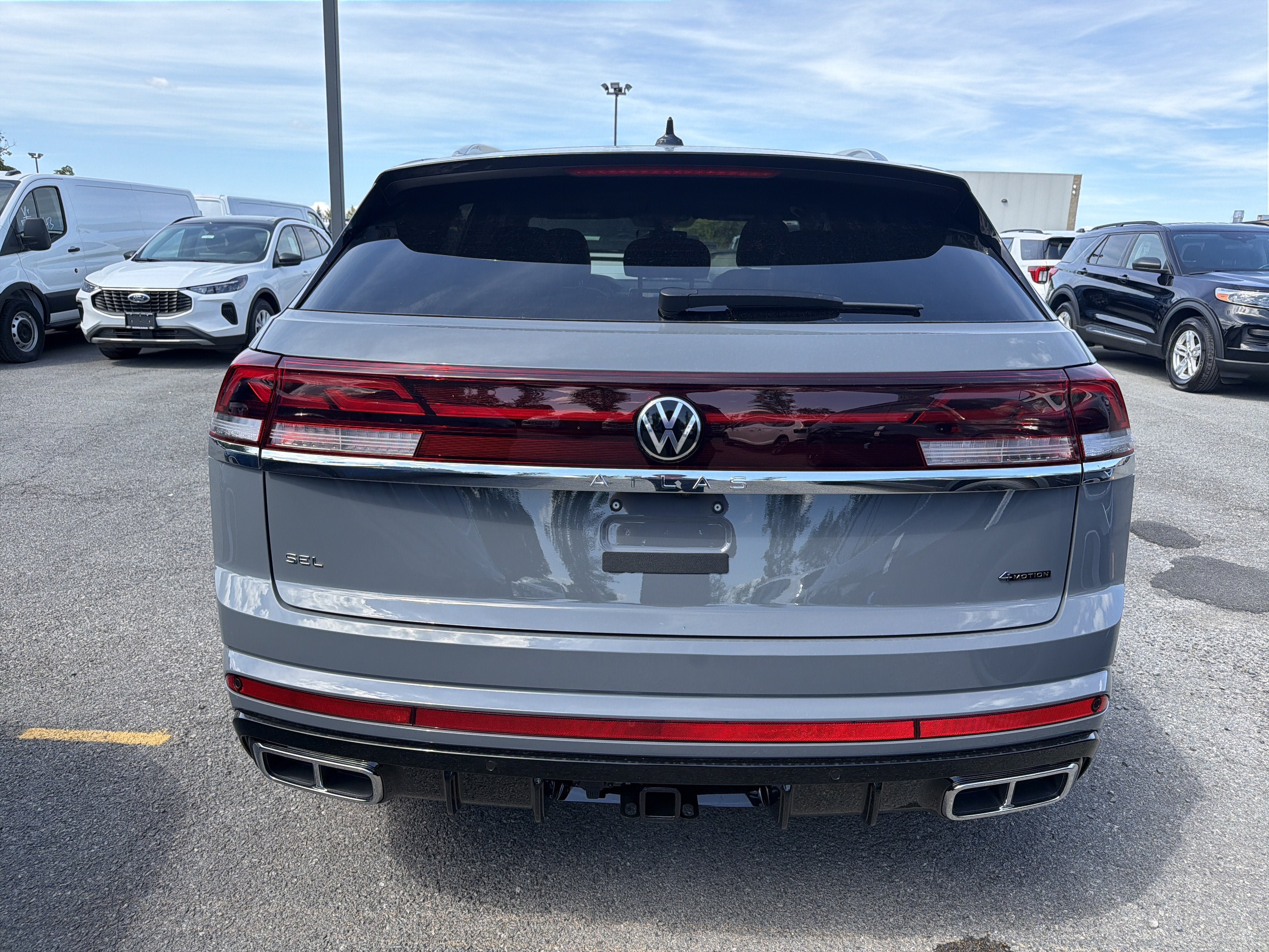 New 2026 Volkswagen Atlas Cross Sport SEL Premium R-Line AWD/4WD image 6