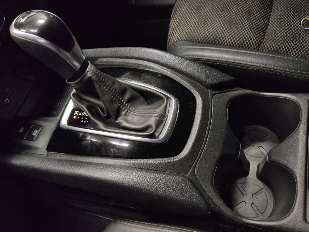 Used 2022 Nissan Rogue Sport SV w/ Technology Package image 26