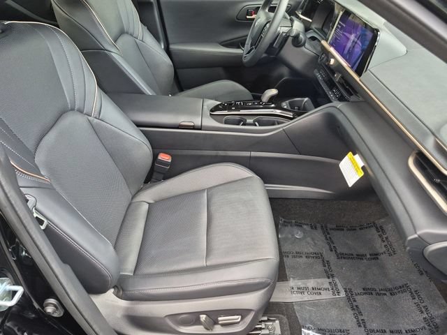 Certified 2026 Toyota Crown Platinum AWD/4WD image 31