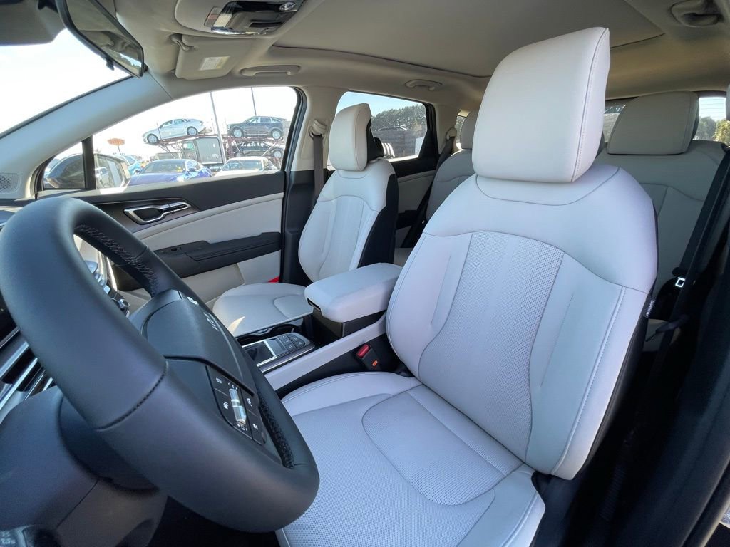 New 2026 Kia Sportage EX w/ EX Panorama Roof Package image 22