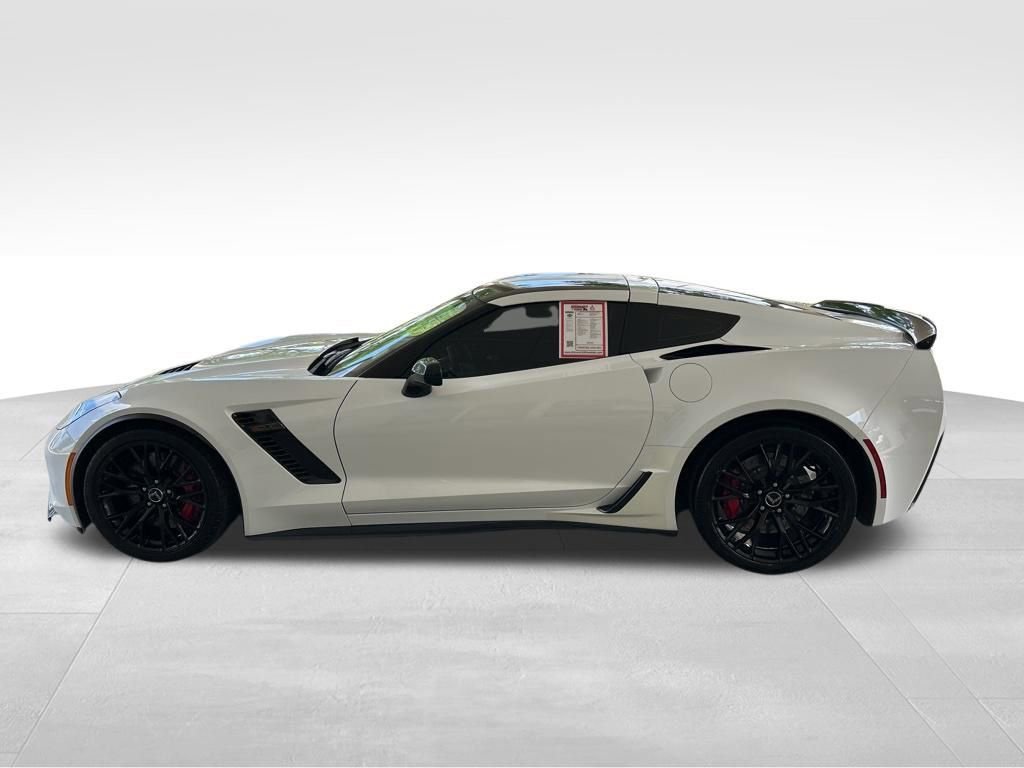 Used 2015 Chevrolet Corvette Z06 w/ 3LZ Preferred Equipment Group image 7