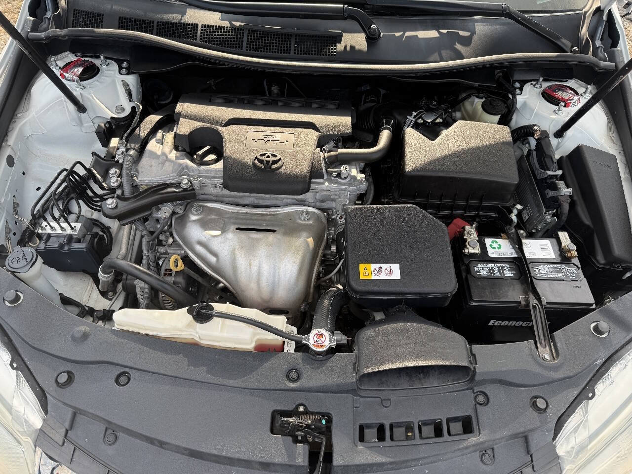 Used 2017 Toyota Camry SE FWD image 34