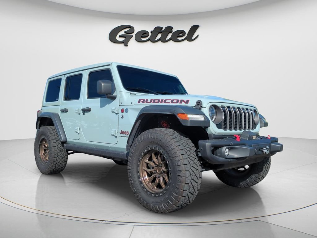 Used 2024 Jeep Wrangler Unlimited Rubicon w/ XTREMEE 35" Tire Package AWD/4WD image 3
