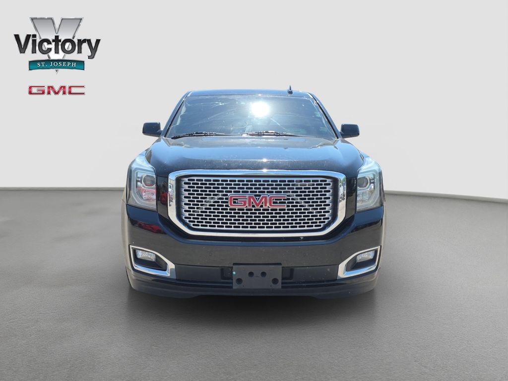 Used 2015 GMC Yukon Denali w/ Open Road Package AWD/4WD image 2