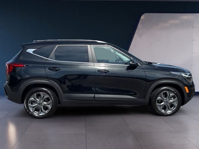 Certified 2024 Kia Seltos S AWD/4WD image 6