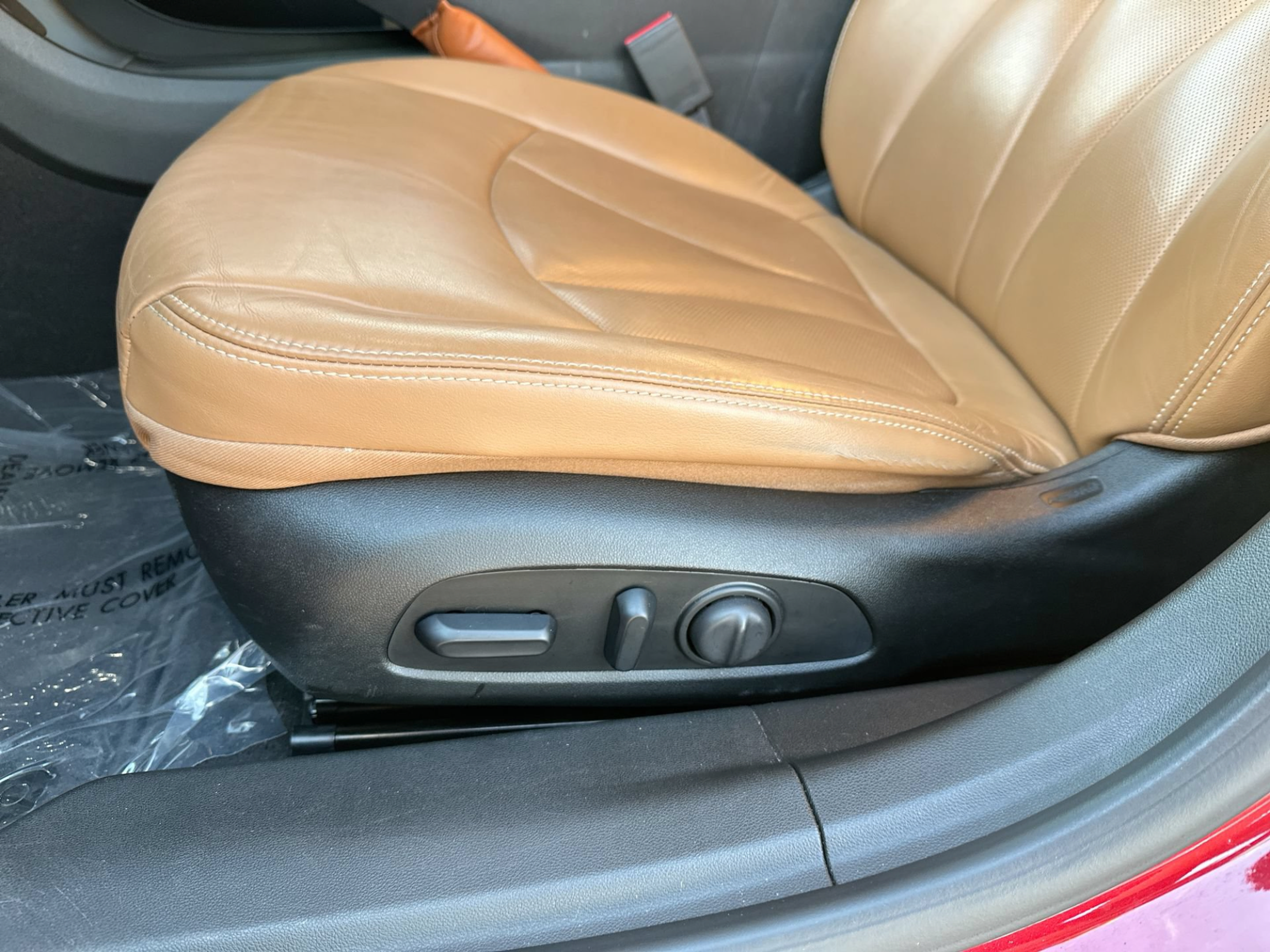 Used 2019 Buick LaCrosse Essence w/ Sun and Shade Package FWD image 14