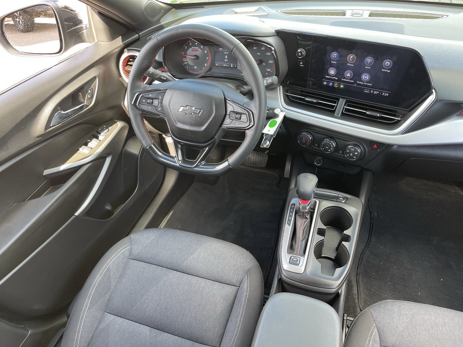 Used 2024 Chevrolet Trax RS w/ Driver Confidence Package FWD image 15