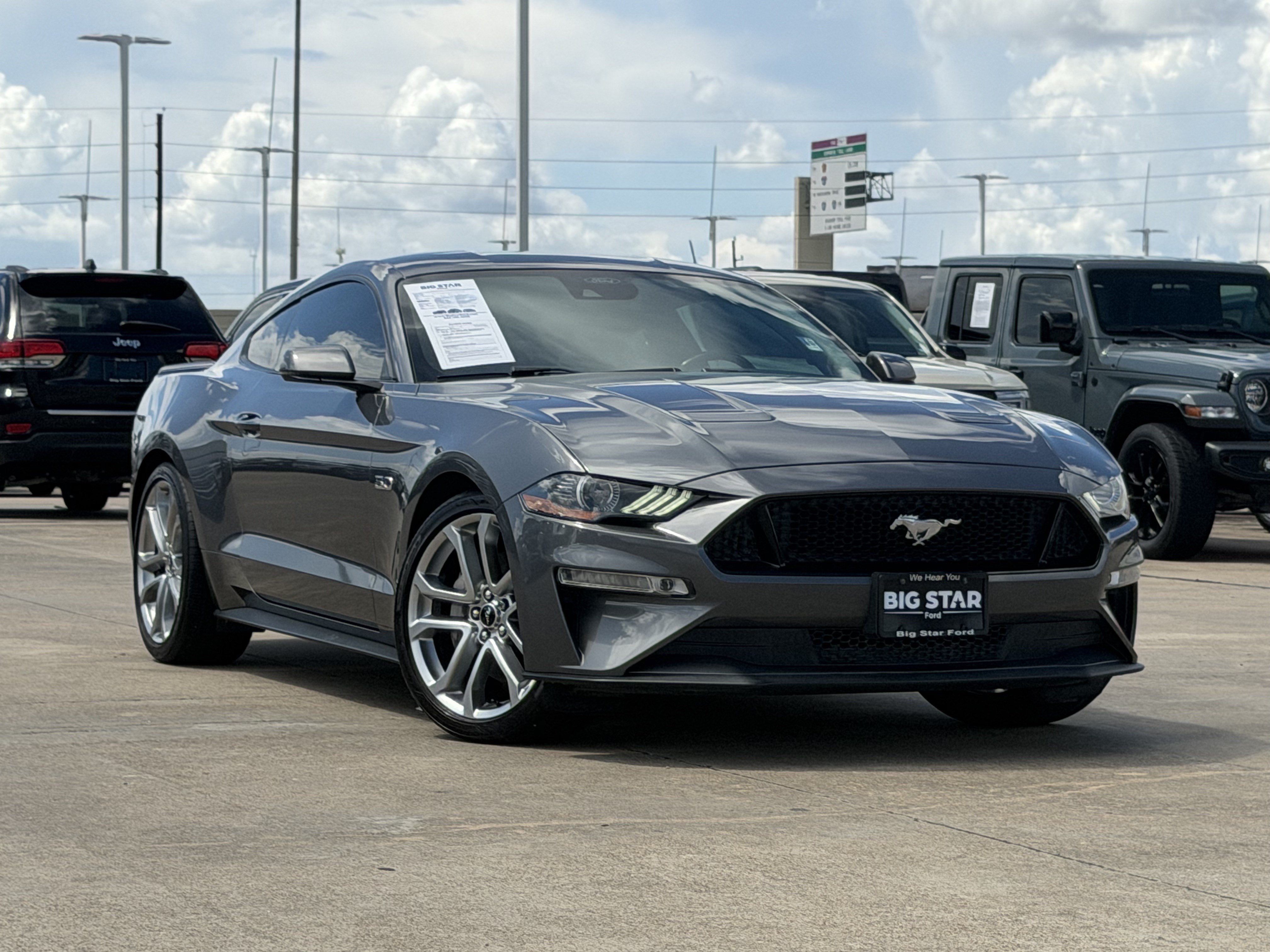 Used 2021 Ford Mustang GT Premium w/ Equipment Group 401A RWD image 2