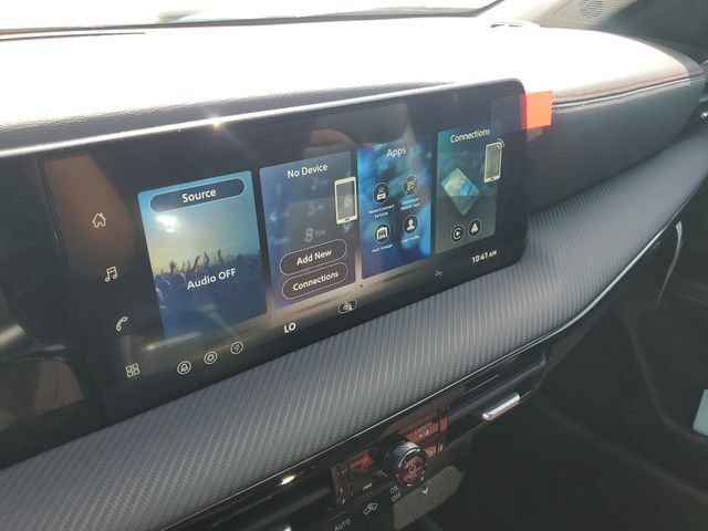 New 2026 Nissan Kicks SR FWD image 15