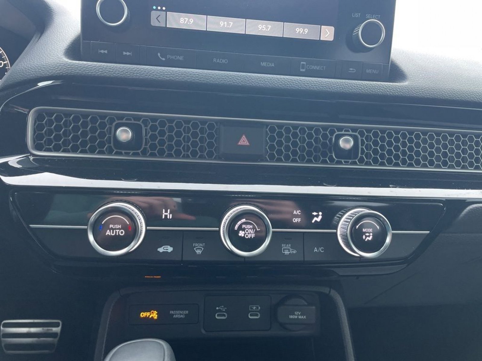 Certified 2025 Honda Civic Sport image 14