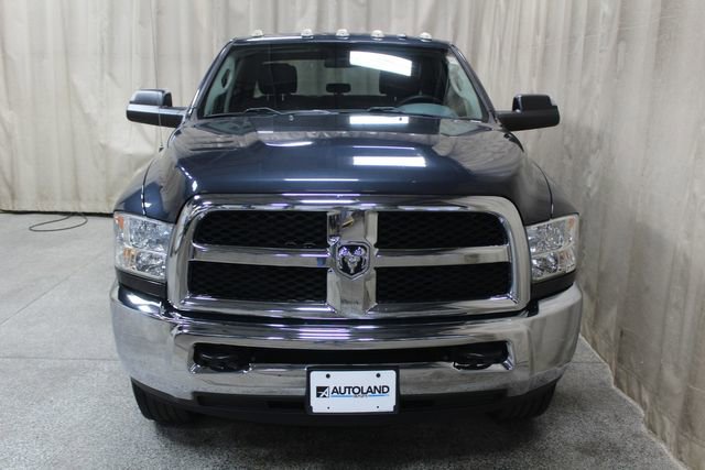 Used 2018 RAM 2500 Tradesman w/ Chrome Appearance Group image 9