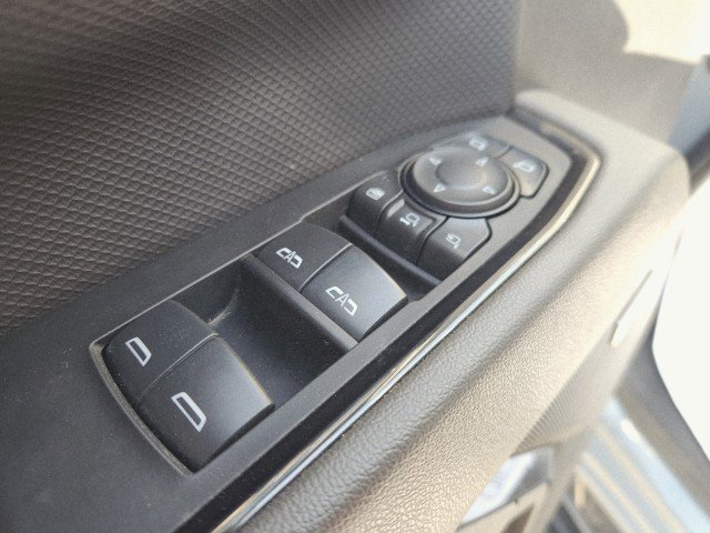 Used 2024 Chevrolet Silverado 2500 ZR2 w/ Technology Package image 40