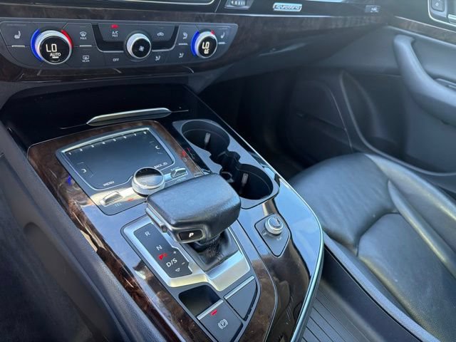 Used 2018 Audi Q7 3.0T Premium Plus AWD/4WD image 21