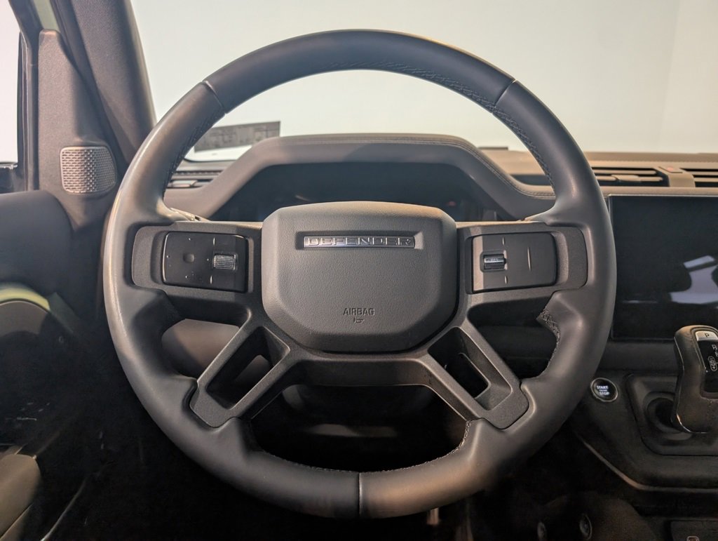 Used 2023 Land Rover Defender 110 75th Limited Edition image 17