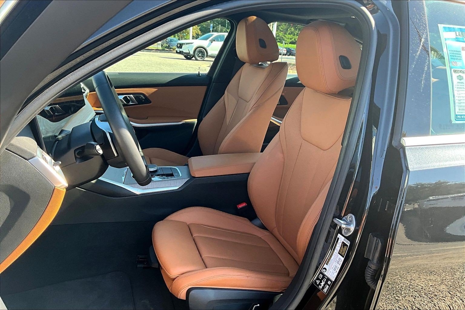 Used 2026 BMW 330i xDrive Sedan AWD/4WD image 27