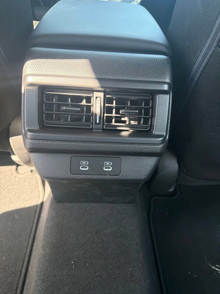 Certified 2025 Honda Accord LX image 22