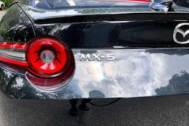 New 2026 MAZDA MX-5 Miata RF Club RWD image 14