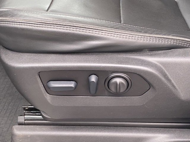 Used 2023 Chevrolet Silverado 2500 High Country w/ Z71 Off-Road Package image 33