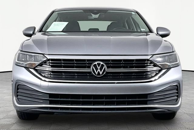 Used 2024 Volkswagen Jetta S FWD image 2