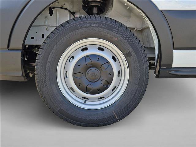 New 2026 Ford Transit 250 148 Medium Roof RWD image 10