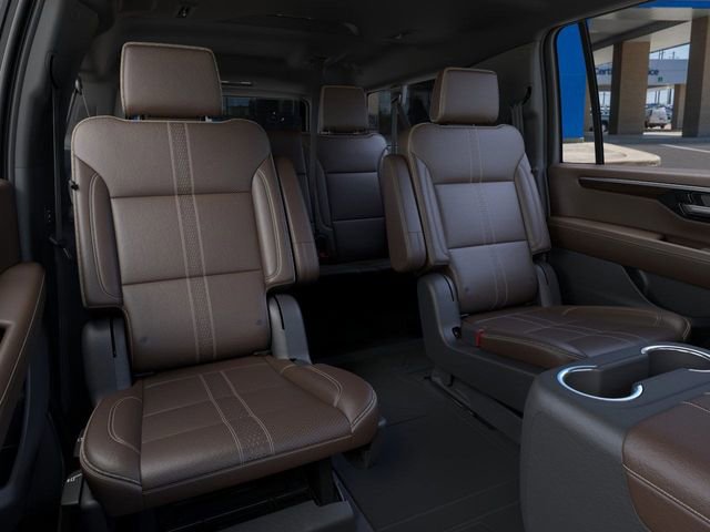 New 2026 Chevrolet Suburban High Country image 17
