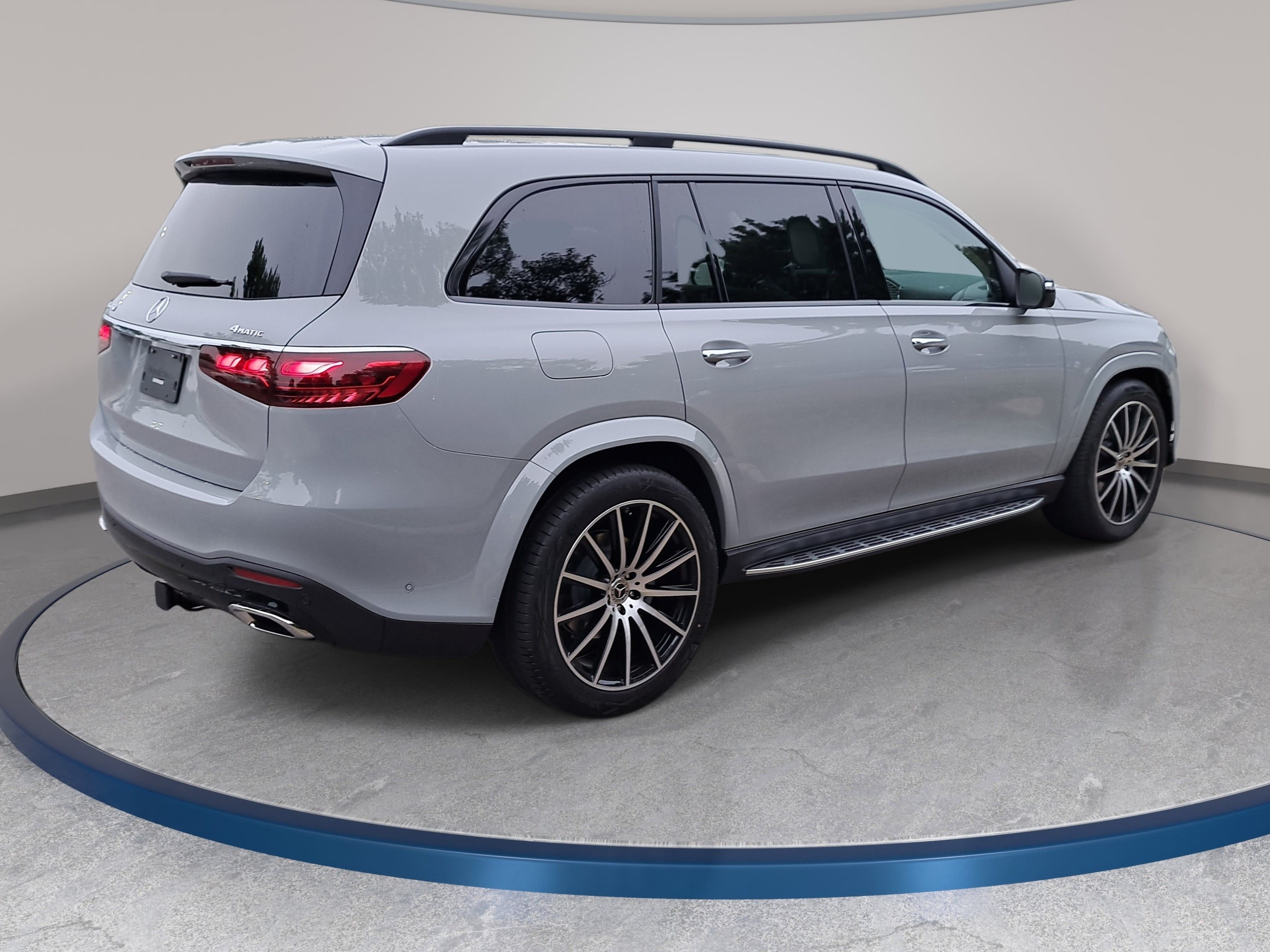 New 2026 Mercedes-Benz GLS 450 4MATIC image 5