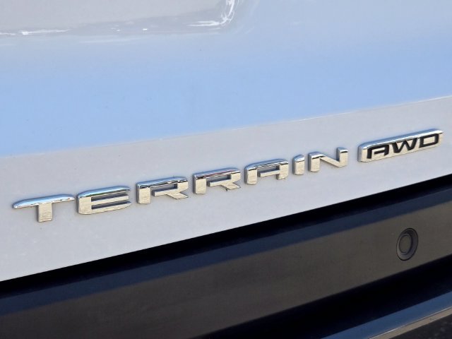 Used 2025 GMC Terrain Elevation AWD/4WD image 16