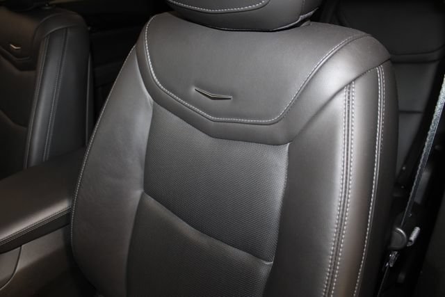 Certified 2024 Cadillac XT6 Premium Luxury w/ Technology Package AWD/4WD image 8