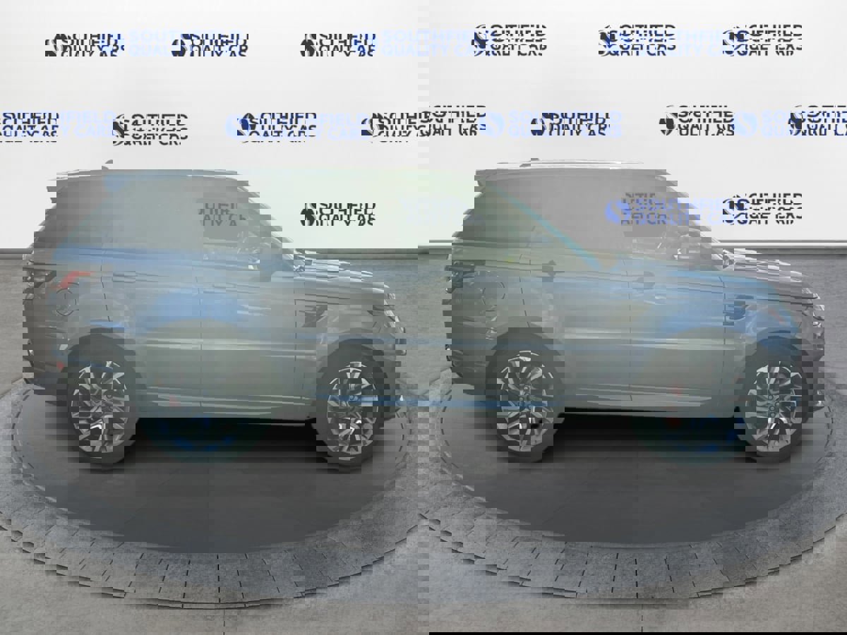 Used 2020 Land Rover Range Rover Sport HSE Dynamic image 8