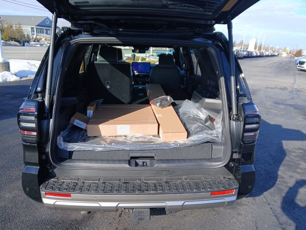 New 2026 Toyota 4Runner Trailhunter image 8