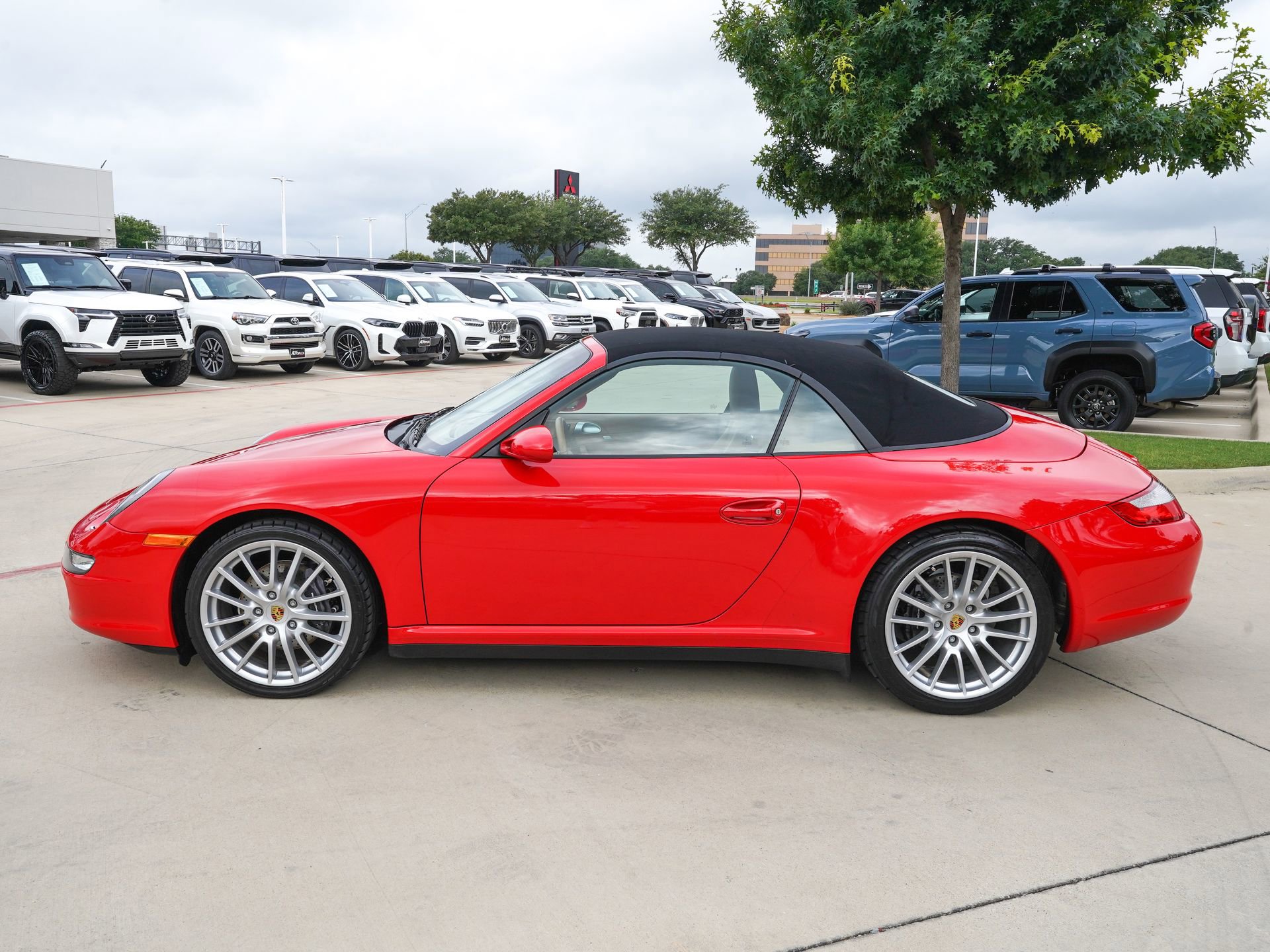 Used 2006 Porsche 911 Carrera 4 AWD/4WD image 7