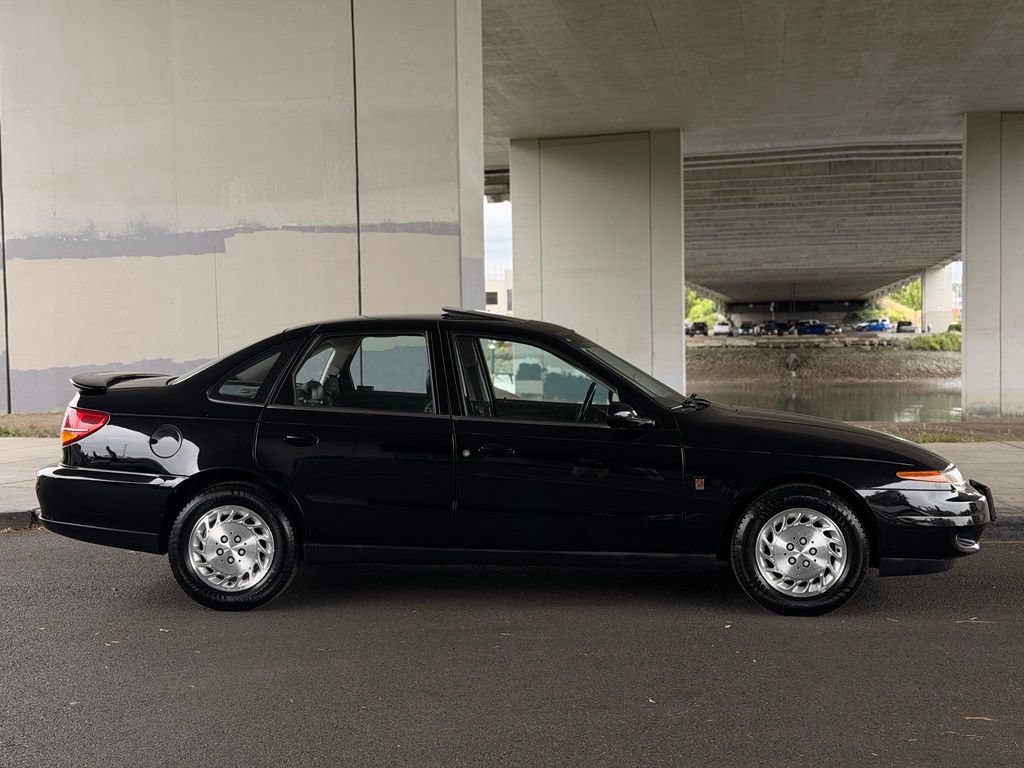 Used 2001 Saturn L-Series L200 FWD image 9