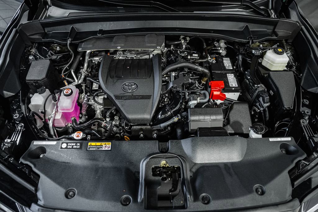 Used 2026 Toyota Grand Highlander XLE image 18