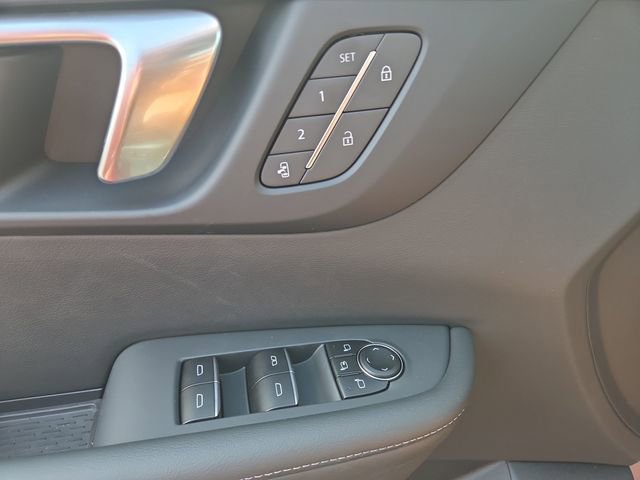 New 2026 Buick Enclave Sport Touring w/ Super Cruise Package image 24