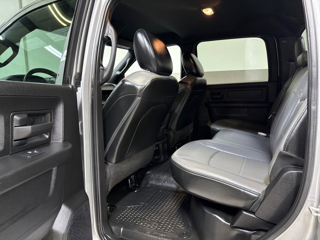 Used 2022 RAM 3500 Tradesman w/ Chrome Appearance Group image 29