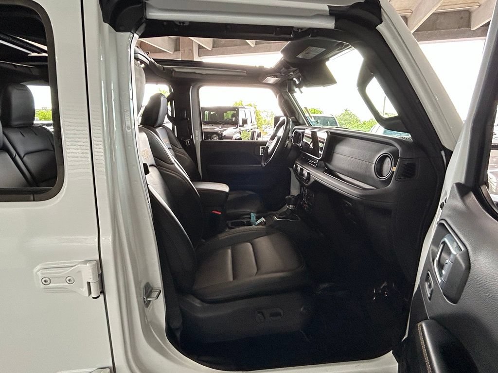 Used 2024 Jeep Wrangler Unlimited Rubicon 392 AWD/4WD image 39