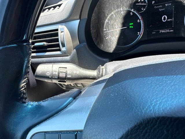 Used 2020 Lexus GX 460 Premium w/ Premium Package AWD/4WD image 22