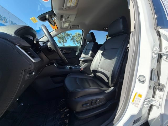 Used 2024 GMC Terrain SLT FWD image 8