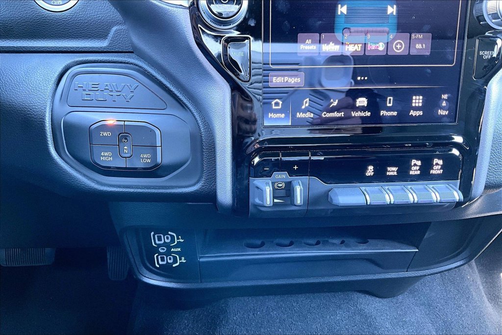 Certified 2026 RAM 2500 Big Horn AWD/4WD image 12