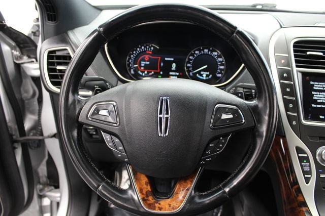 Used 2018 Lincoln MKX Select w/ Lincoln MKX Climate Package FWD image 14