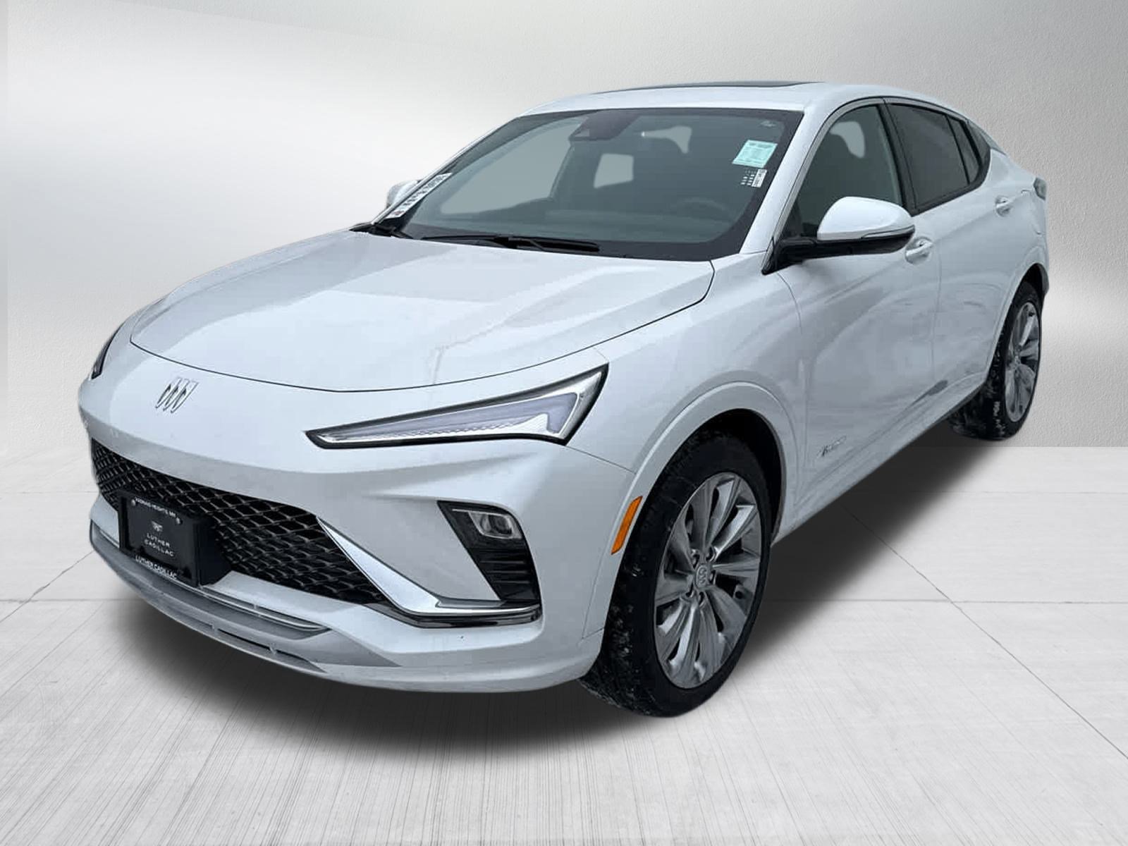 Used 2024 Buick Envista Avenir image 3