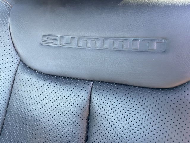 Used 2023 Jeep Grand Cherokee L Summit w/ Advanced Protech Group IV image 16