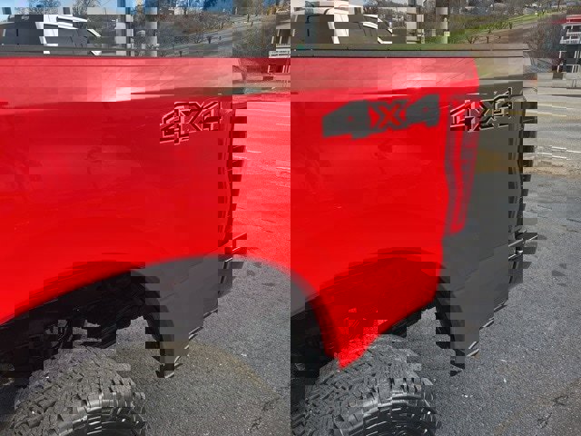 Used 2018 Ford F250 Lariat w/ Chrome Package image 9