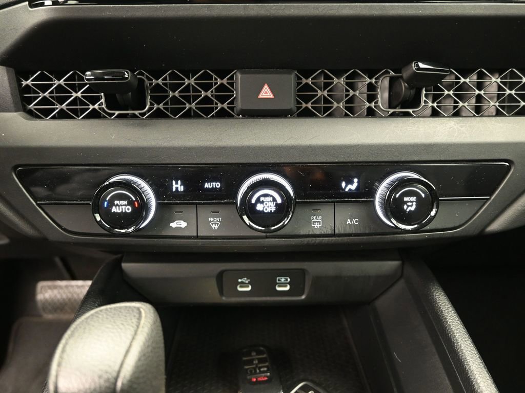 Certified 2023 Honda Accord LX image 16