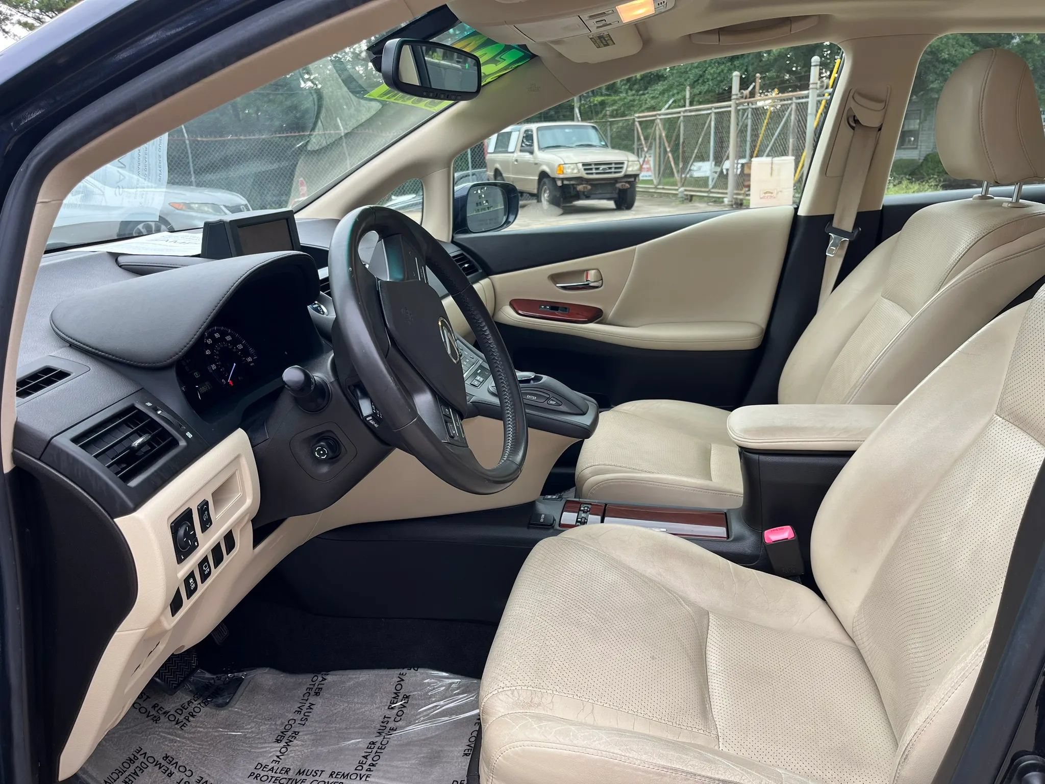 Used 2010 Lexus HS 250h Premium w/ Park Assist Pkg FWD image 12