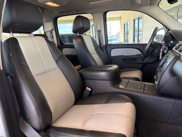 Used 2010 GMC Sierra 1500 SLT w/ All-Terrain Package image 24